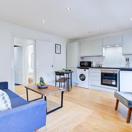 Wonderful Two-Bedroom Apartment London Exterior foto
